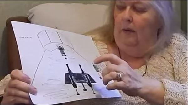 Англичанку с 5 лет многократно похищали пришельцы, оставляя на ее теле множество синяков, рубцов и ссадин 