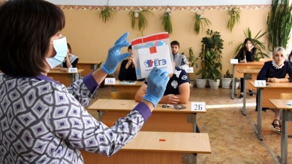 Глава Рособрнадзора раскрыл план изменений в ЕГЭ