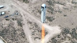 Первый билет на суборбитальный полет на корабле New Shepard продали за $28 млн