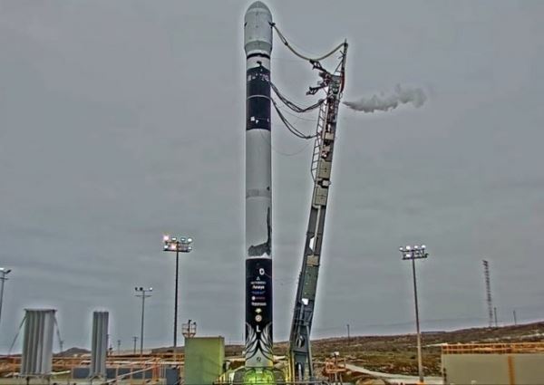 Видео: американо-украинская ракета Firefly Alpha успешно прошла огневые испытания