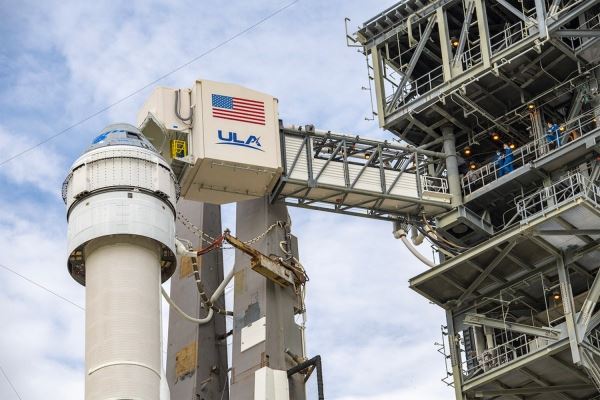 В Boeing объяснили причины переноса тестового запуска корабля Starliner к МКС 